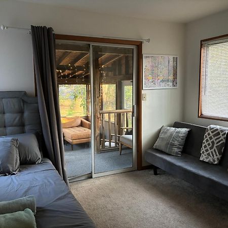 Ambiance - King Bed Cabin, Jetted-Tub & Fireplace Tobyhanna Eksteriør billede